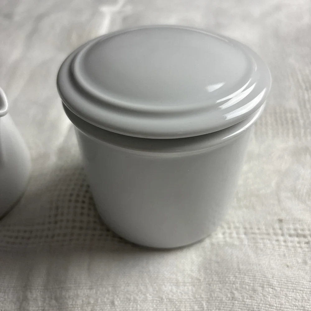 Dansk Cafe Blanc Creamer & Sugar Bowl w/ Lids Bright White Porcelain‎ NWOT